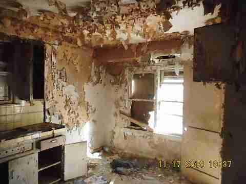 14302 Stout St (25)_m.jpg